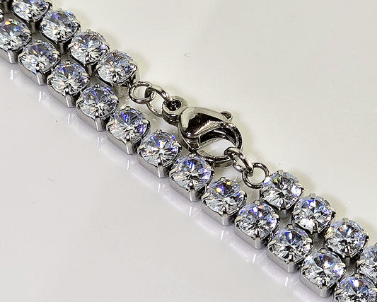 Halsband silver med vit Zirkonia sten